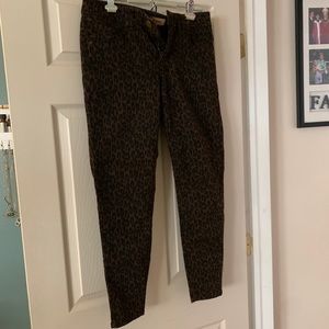 Leopard skinny pants